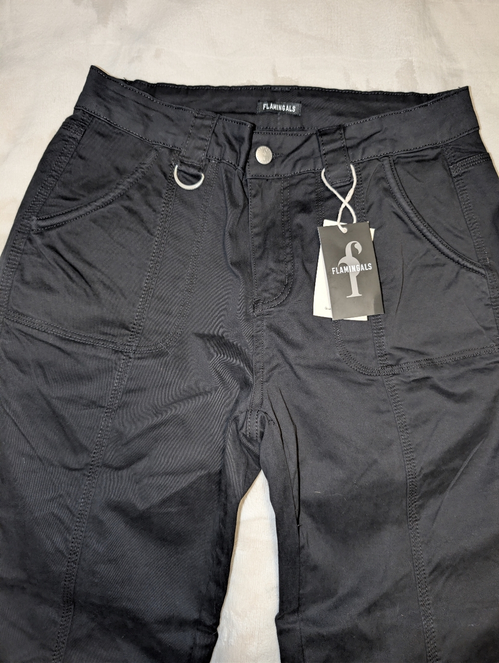 Flamingals Black Pants NWT Size Large - Picture 2 of 4